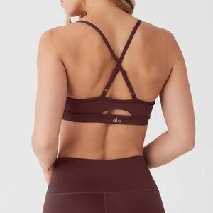 Alo Yoga Airlift Sports Bra Cherry cola Size XS Athletic